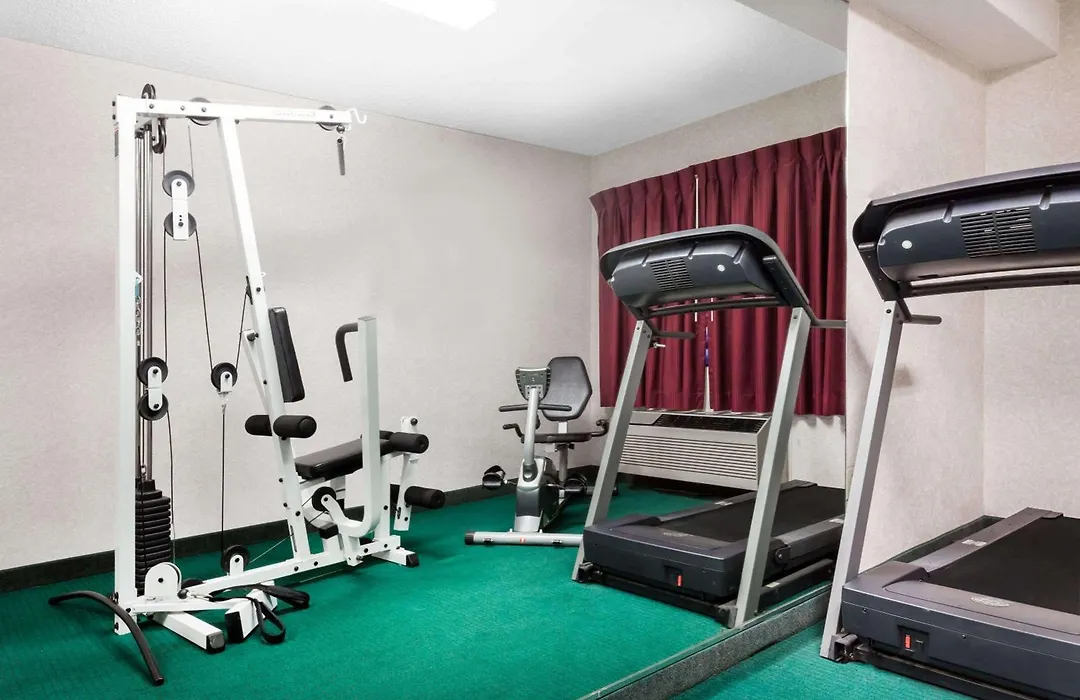 Ramada By Wyndham Tell City-1