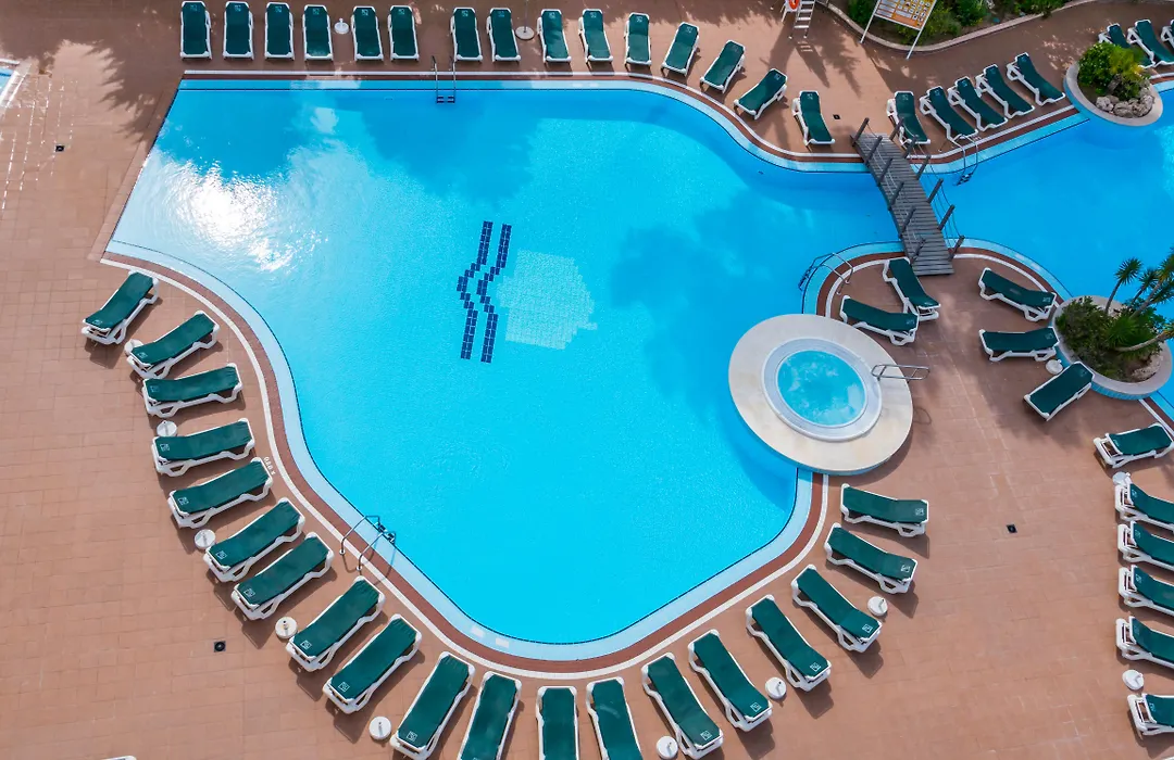 Golden Avenida Family Suites 4 Sup-1