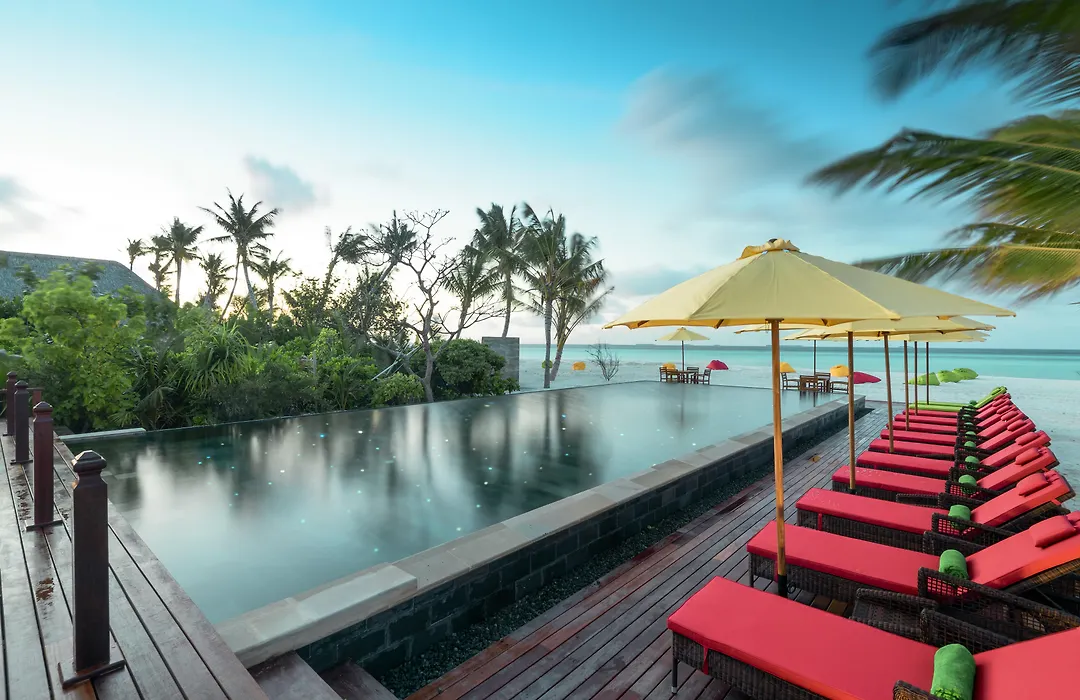 Dhigufaru Island Resort-1