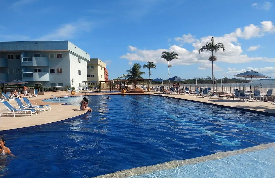 Apartamento no Golden Lake - pé na areia, agua de côco e cervejinha-1