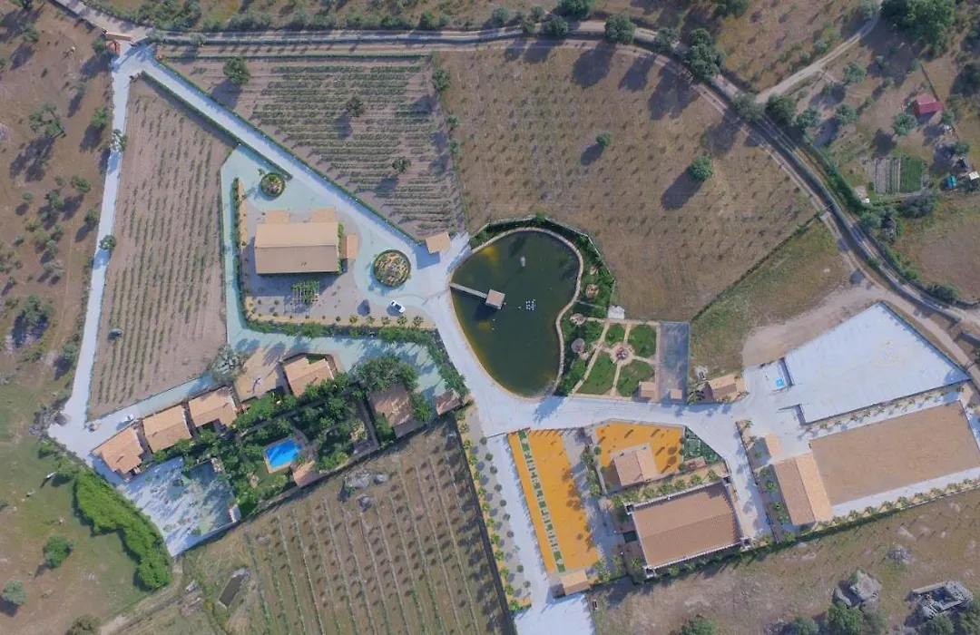 Complejo Rural La Paloma-1