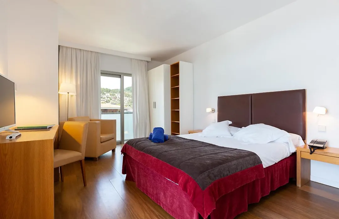 Aimia Hotel-1
