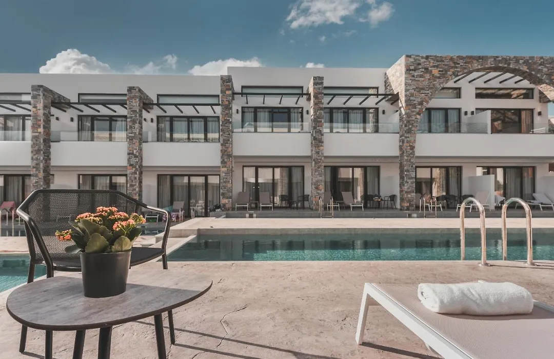 Cavo Di Suites-1