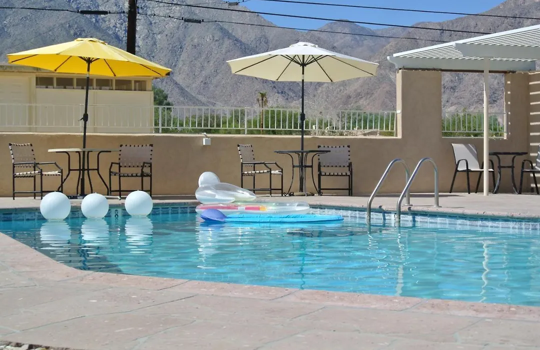 Borrego Springs Motel-1