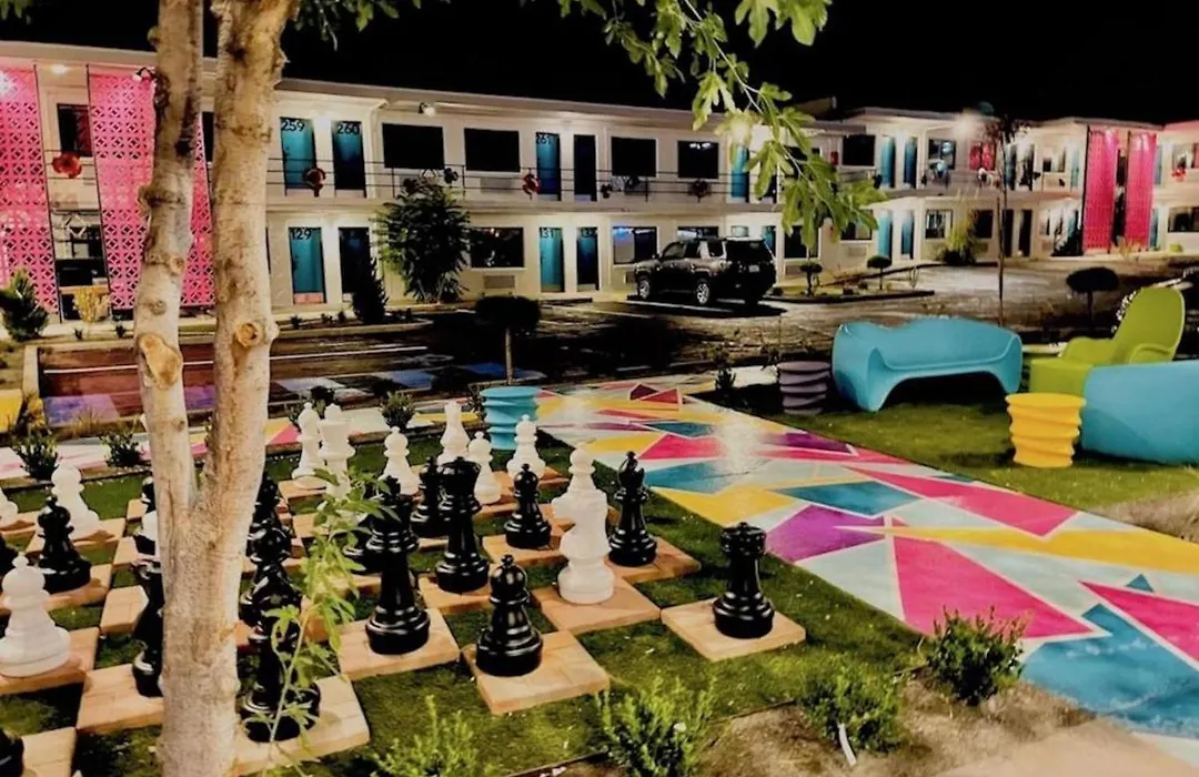 Hotel Zazz-1