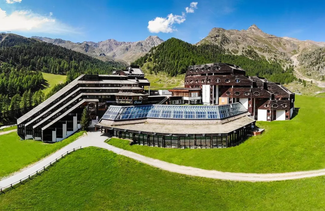 Blu Senales Active & Family Resort-1