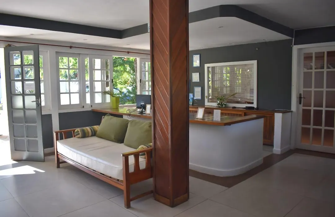 Hibiscus Center-1