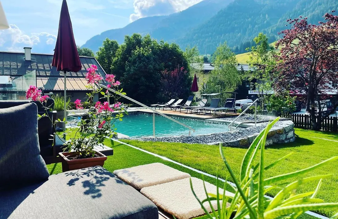 Hotel Alpenblick-1