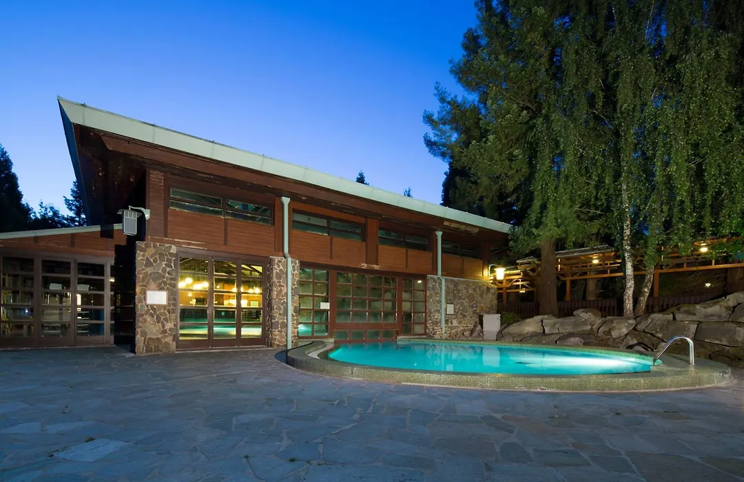 Disney Sequoia Lodge-1