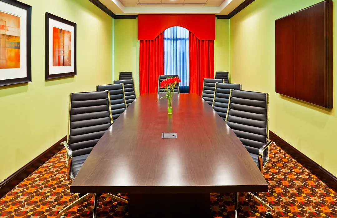 Holiday Inn Express Nashville-Opryland By Ihg-1