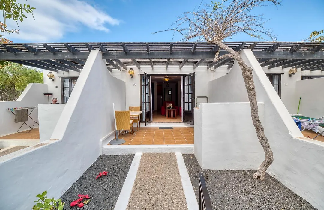 Ona Las Casitas-1