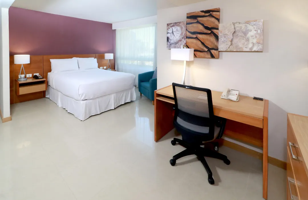 Staybridge Suites Guadalajara Expo By Ihg-1