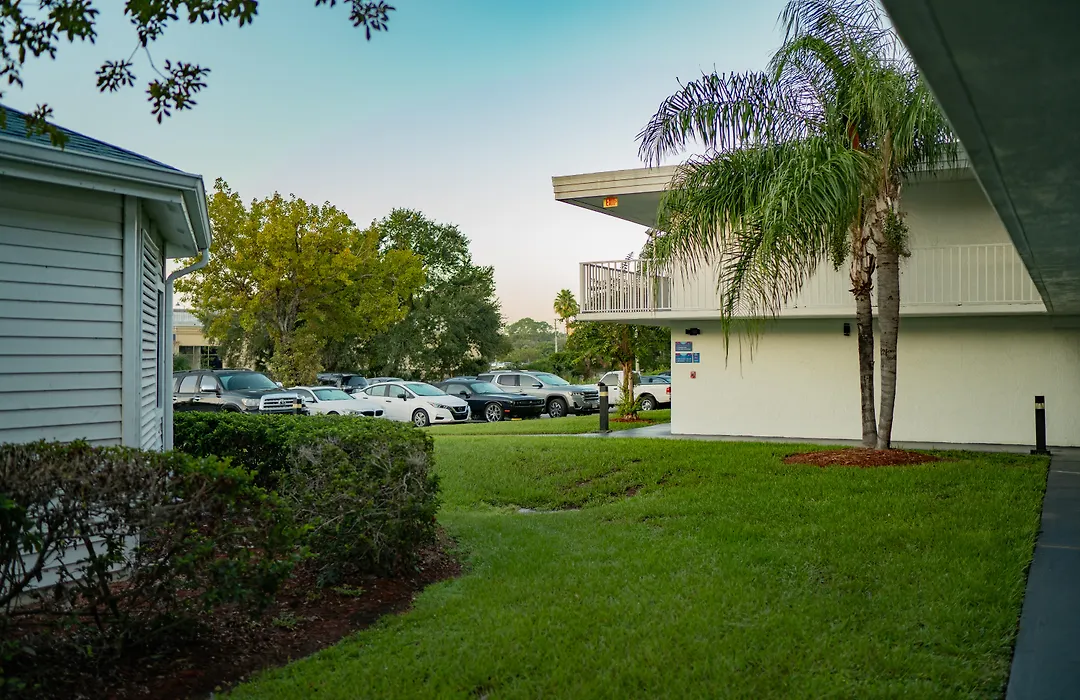 Baymont By Wyndham Orlando Lake Buena Vista South-1