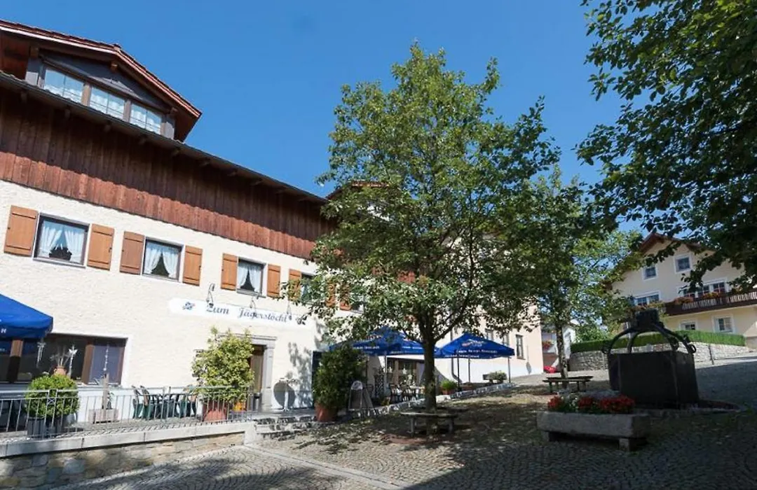 Landhotel Zum Jägerstöckl-1