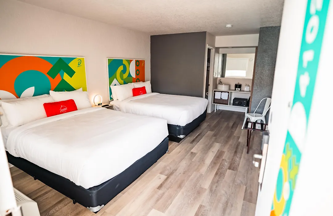 Travelodge By Wyndham Orlando Lake Buena Vista South-1