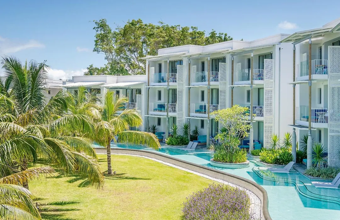 Victoria Beachcomber Resort & Spa-1