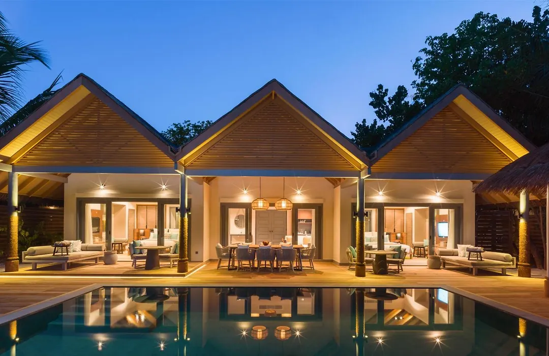 Vakkaru Maldives - Luxury Private Island Resort-1