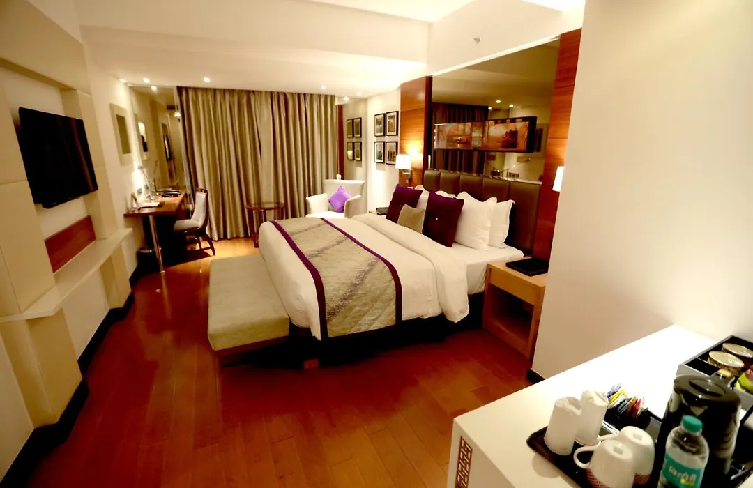 Hotel Madin-1