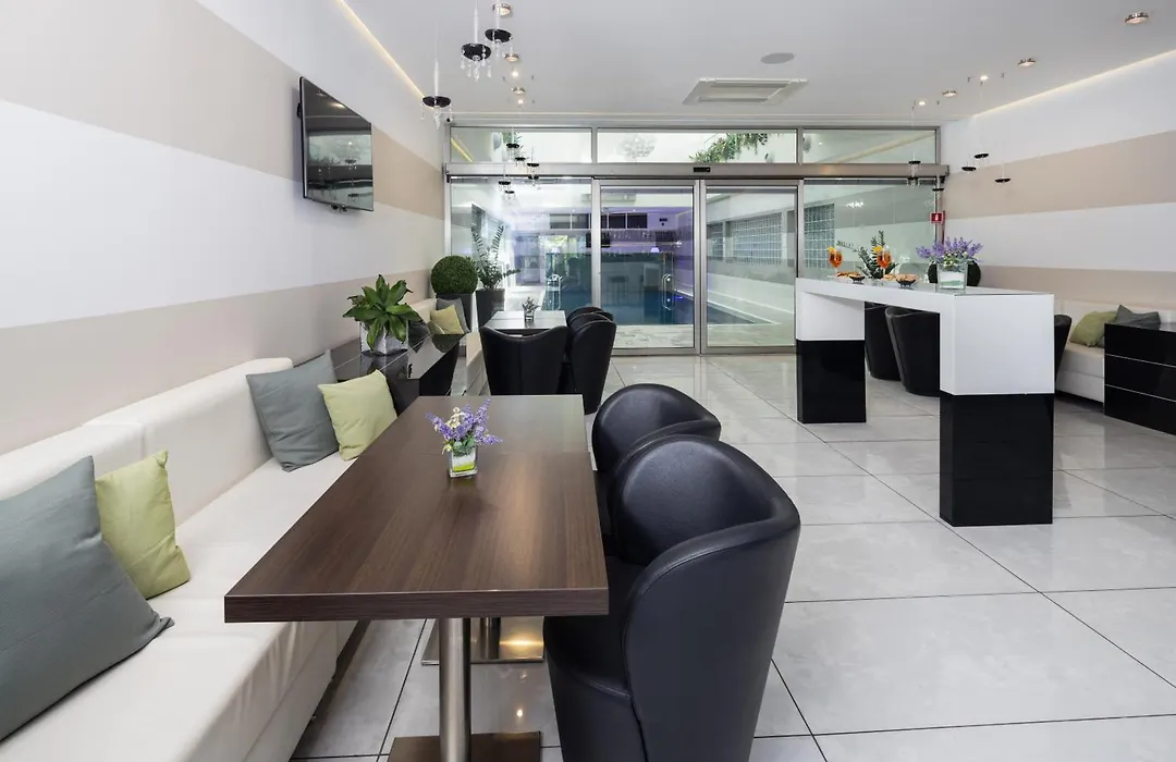 Best Western Plus Hotel Modena Resort-1