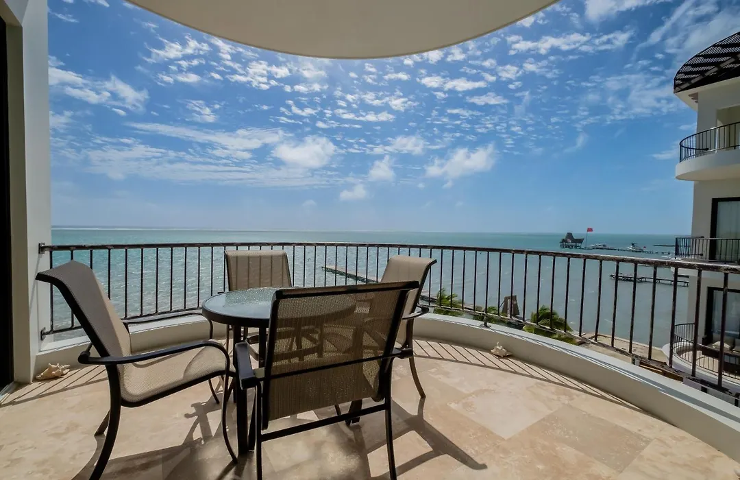 Diamante Beachfront Suites-1