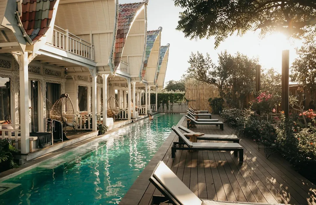 Mambo Beach Resort-1