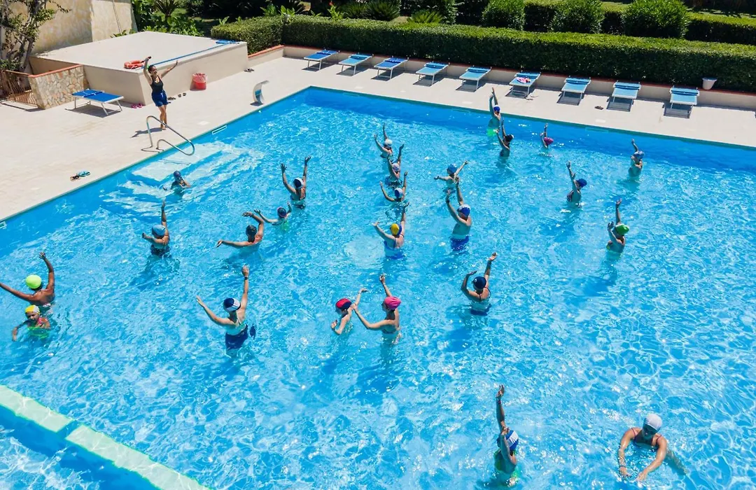 Hotel Villaggio Roller Club-1