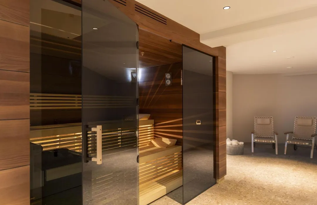 Wellnesshotel Sanct Bernhard-1