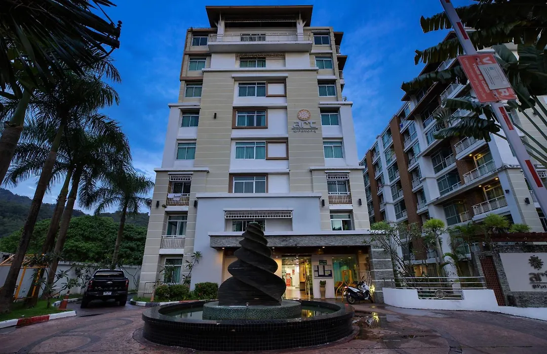Icheck Inn Residences Patong-1