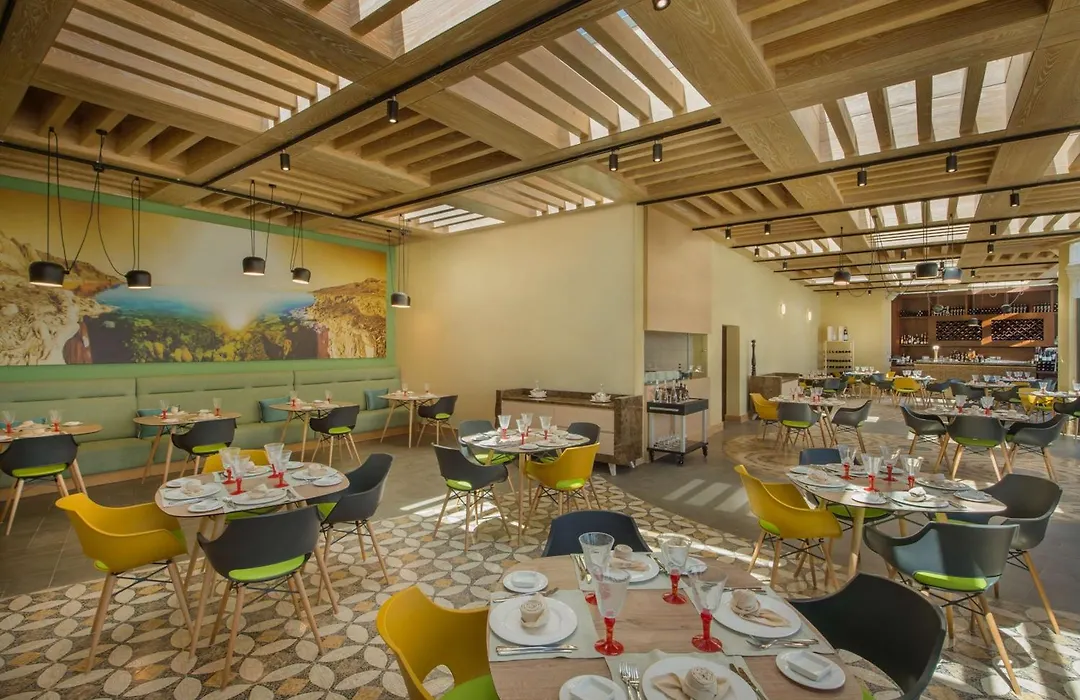 Hilton Dead Sea Resort & Spa-1