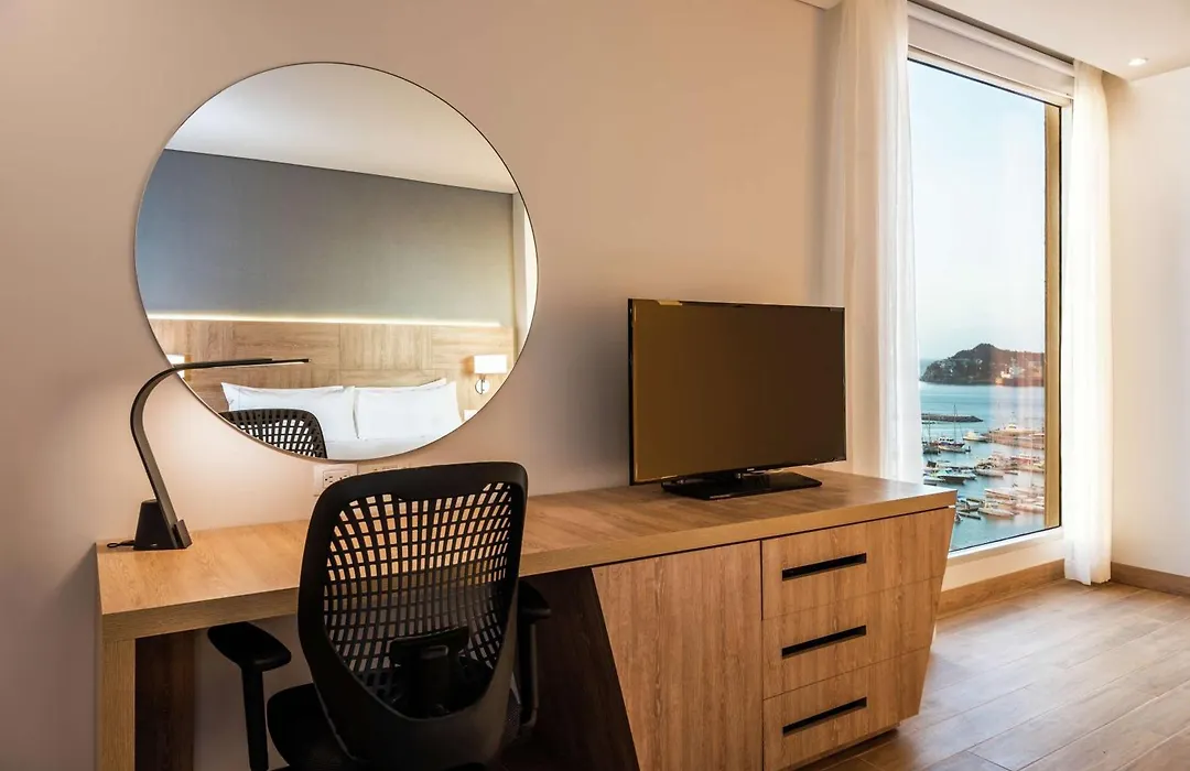 Hilton Garden Inn Santa Marta-1