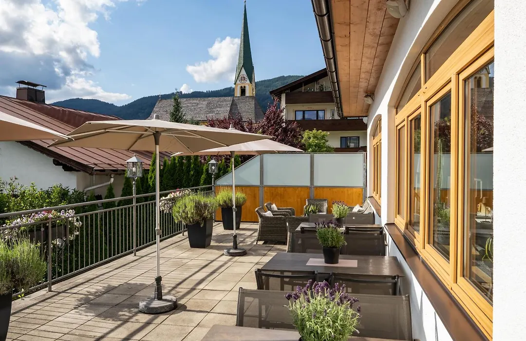Alpen Glück Hotel Kirchberger Hof-1