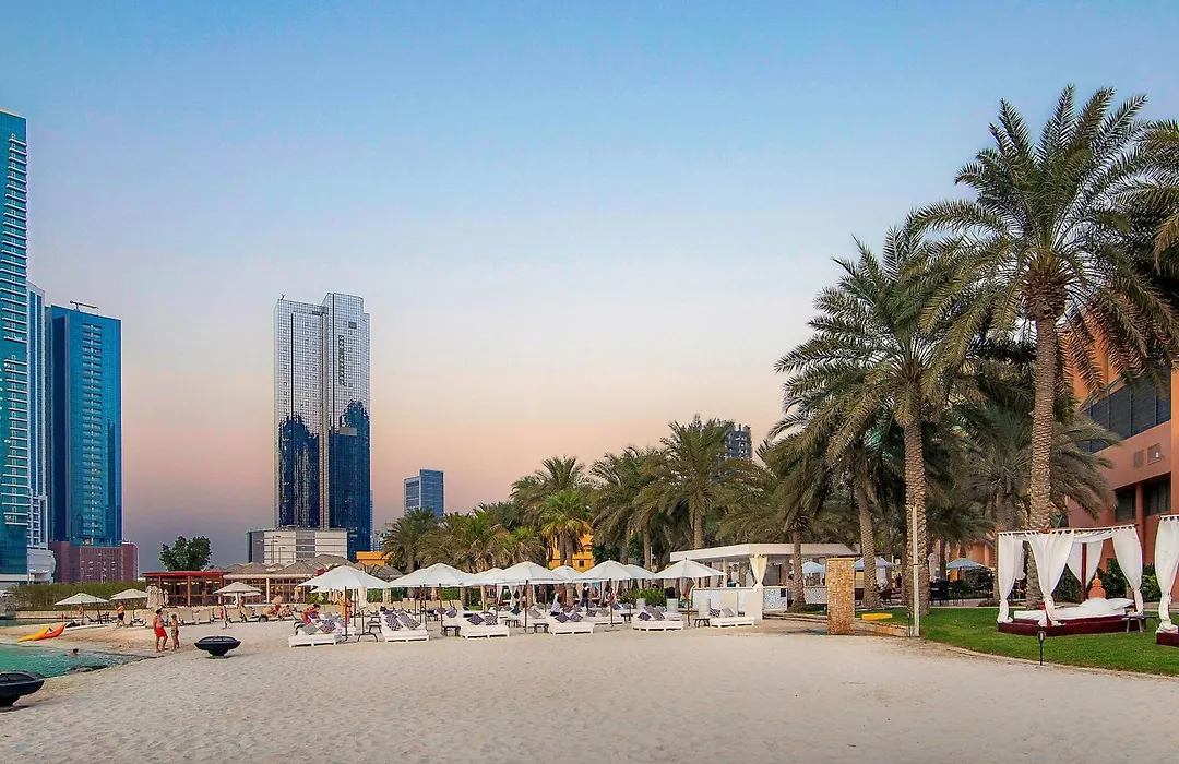 Sheraton Abu Dhabi Hotel&Resort-1