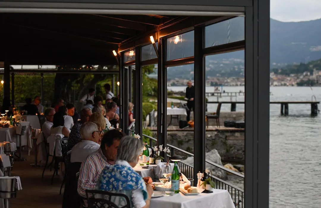 Bella Hotel & Restaurant With Private Dock For Mooring Boats-1