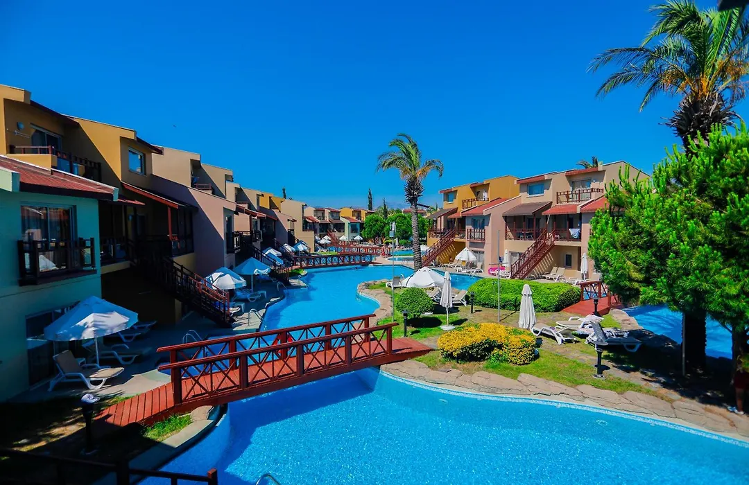 Selectum Family Resort Side-1