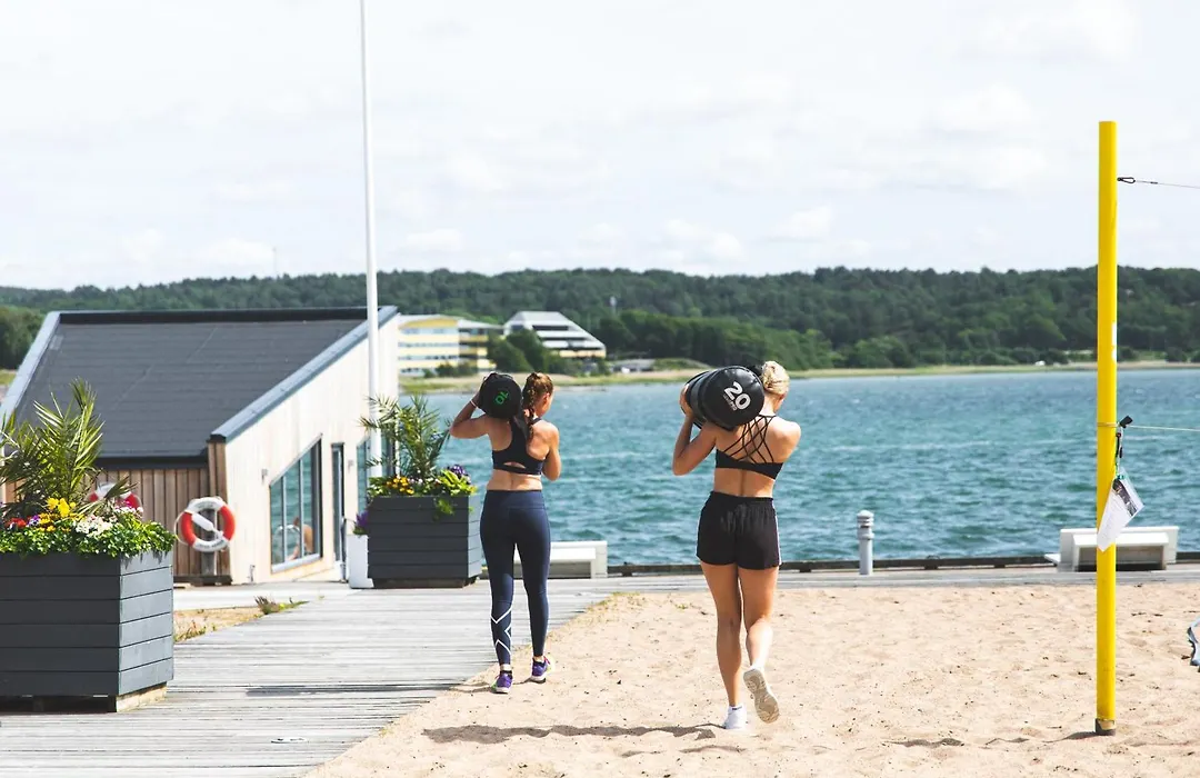 Stenungsbaden Yacht Club-1