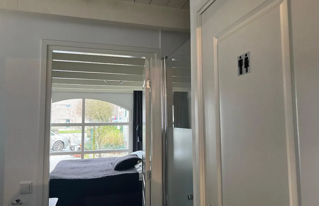 Hush Bed & Breakfast-1