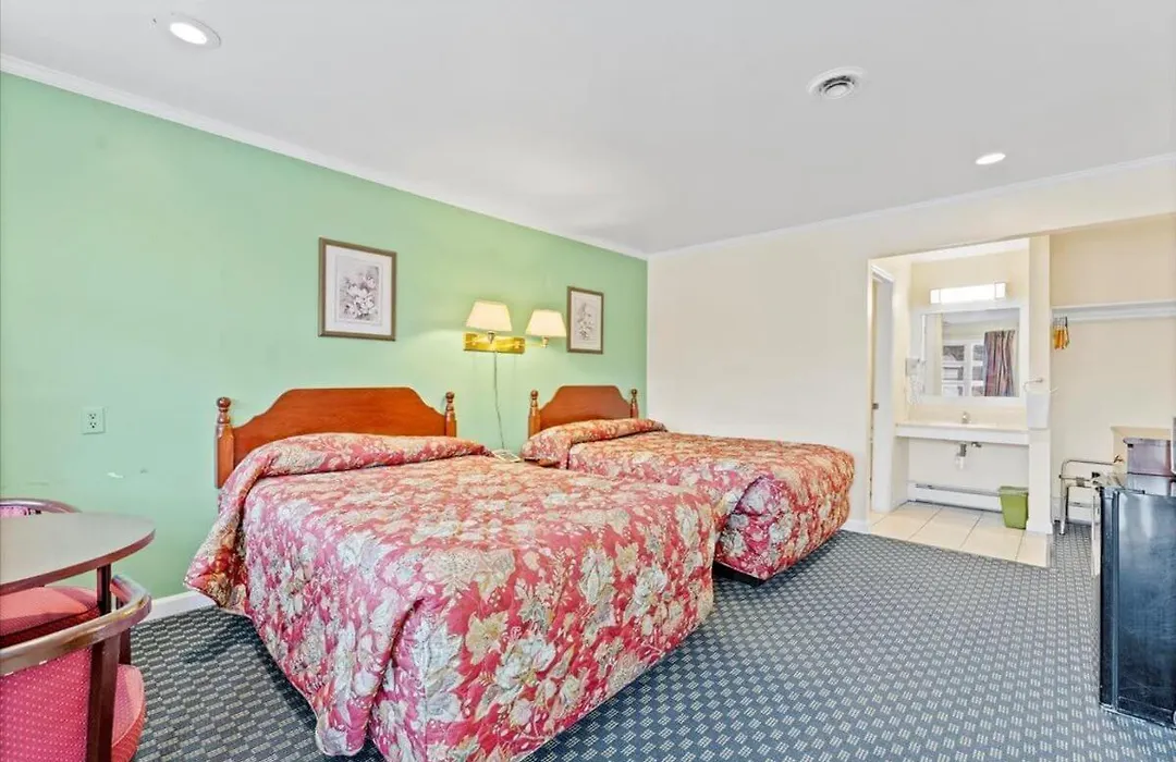 Top Hill Motel-1