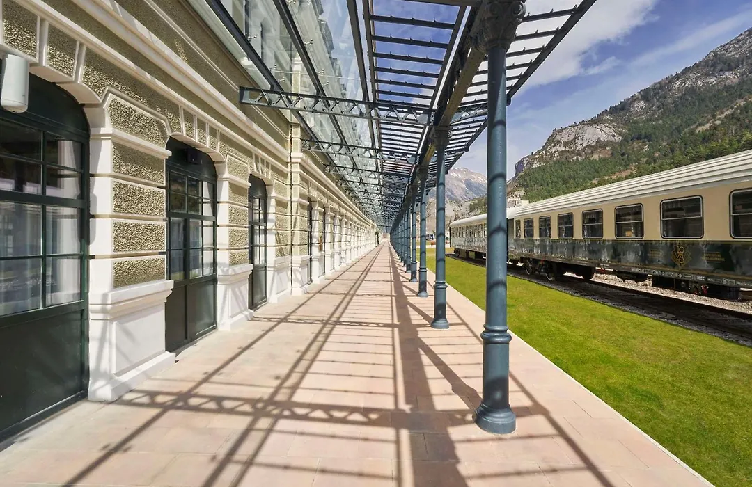 Canfranc Estación, a Royal Hideaway Hotel - Gran Lujo-1
