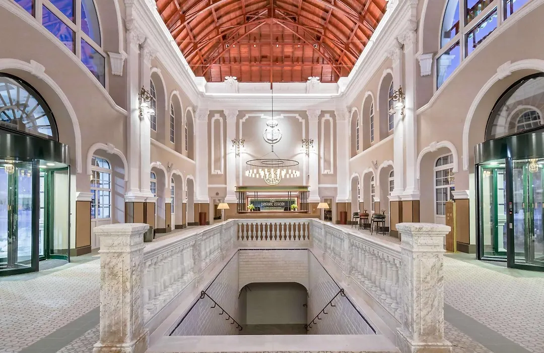 Canfranc Estacion, A Royal Hideaway Hotel - Gran Lujo-1