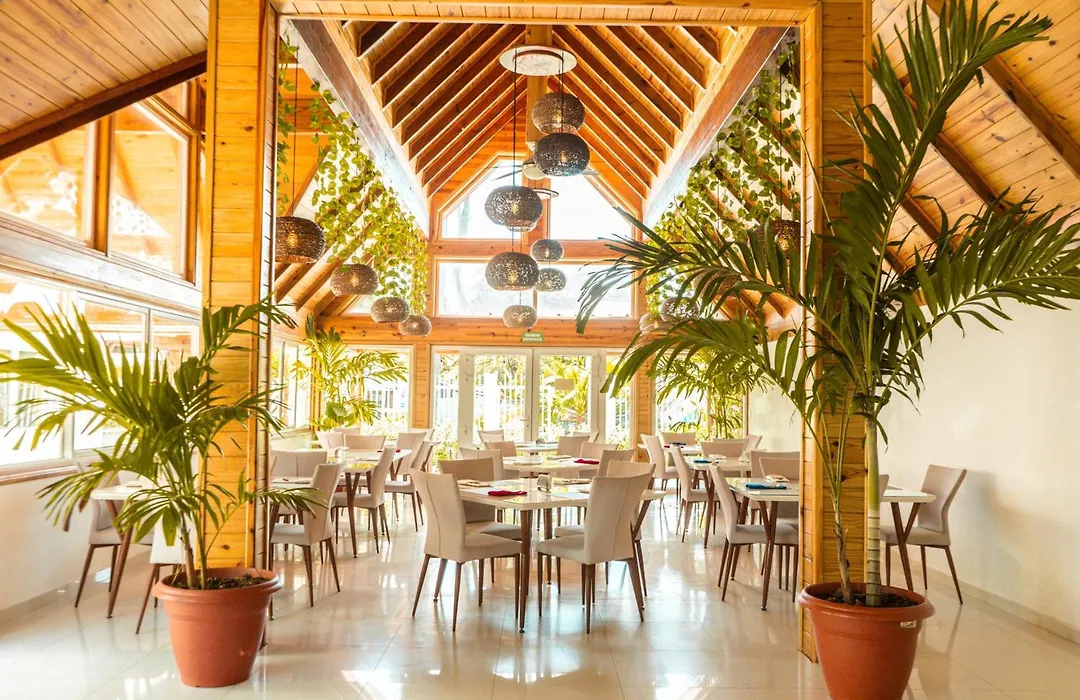 Hotel Caribbean Coral-1