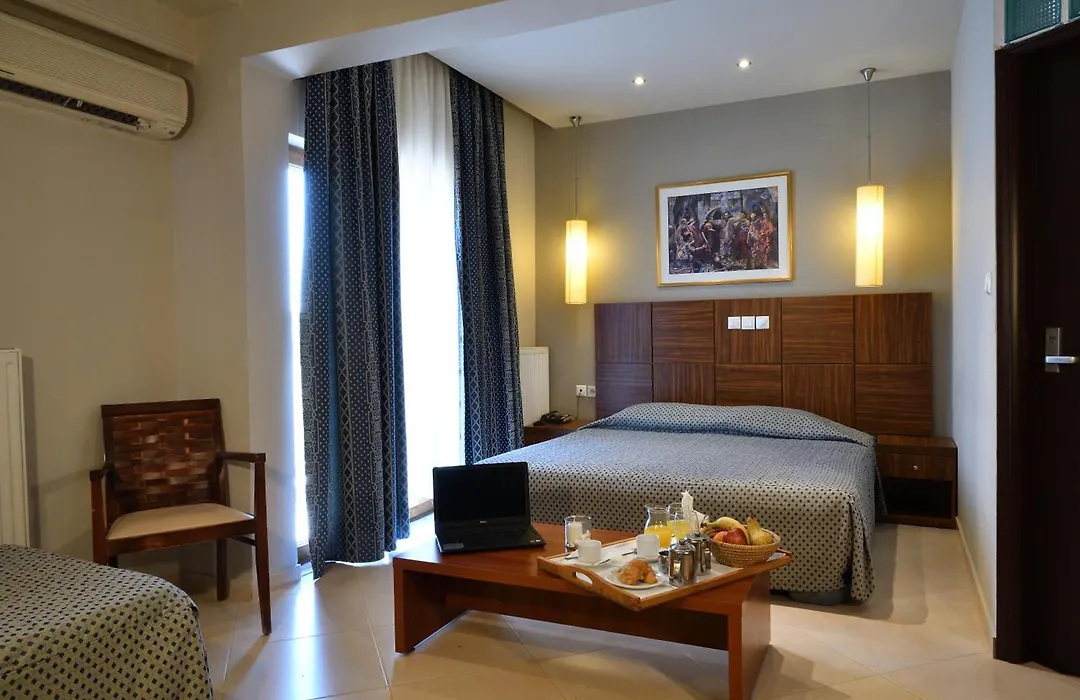 Four Seasons Hotel-1