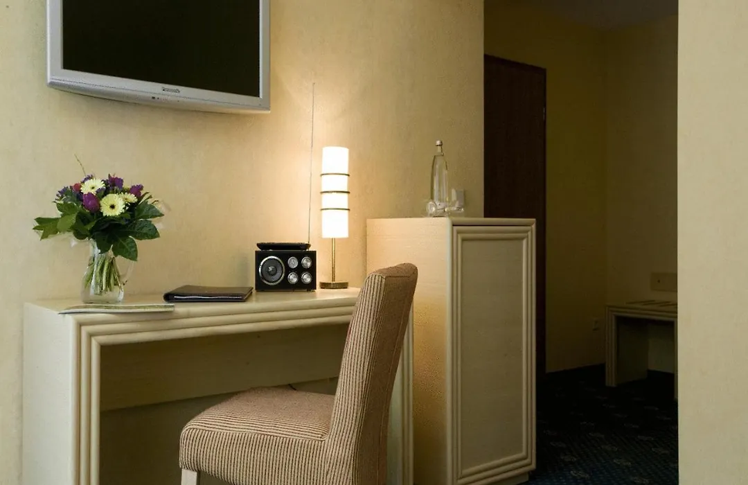 Urlaubs- und Wellnesshotel Friederike-1
