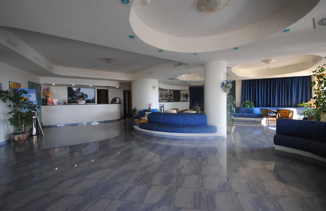 Hotel Scoglio Del Leone-1