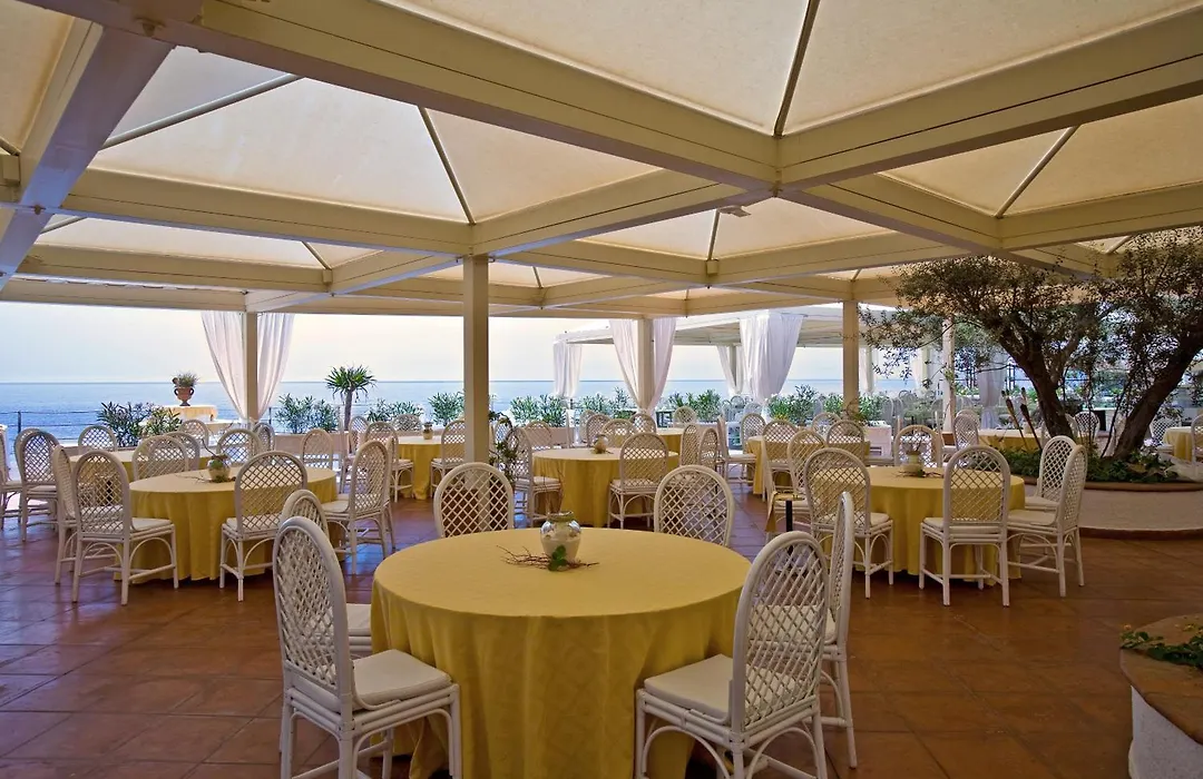 Grand Hotel Baia Verde-1