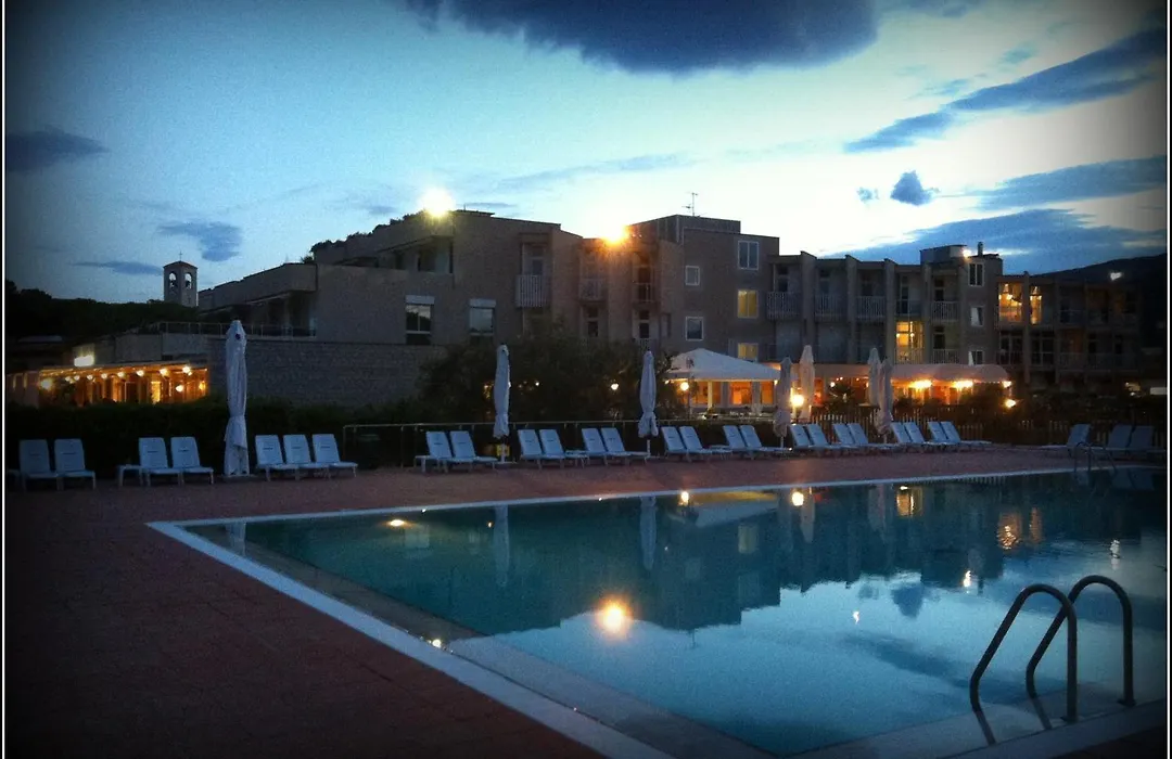 Hotel Select-1