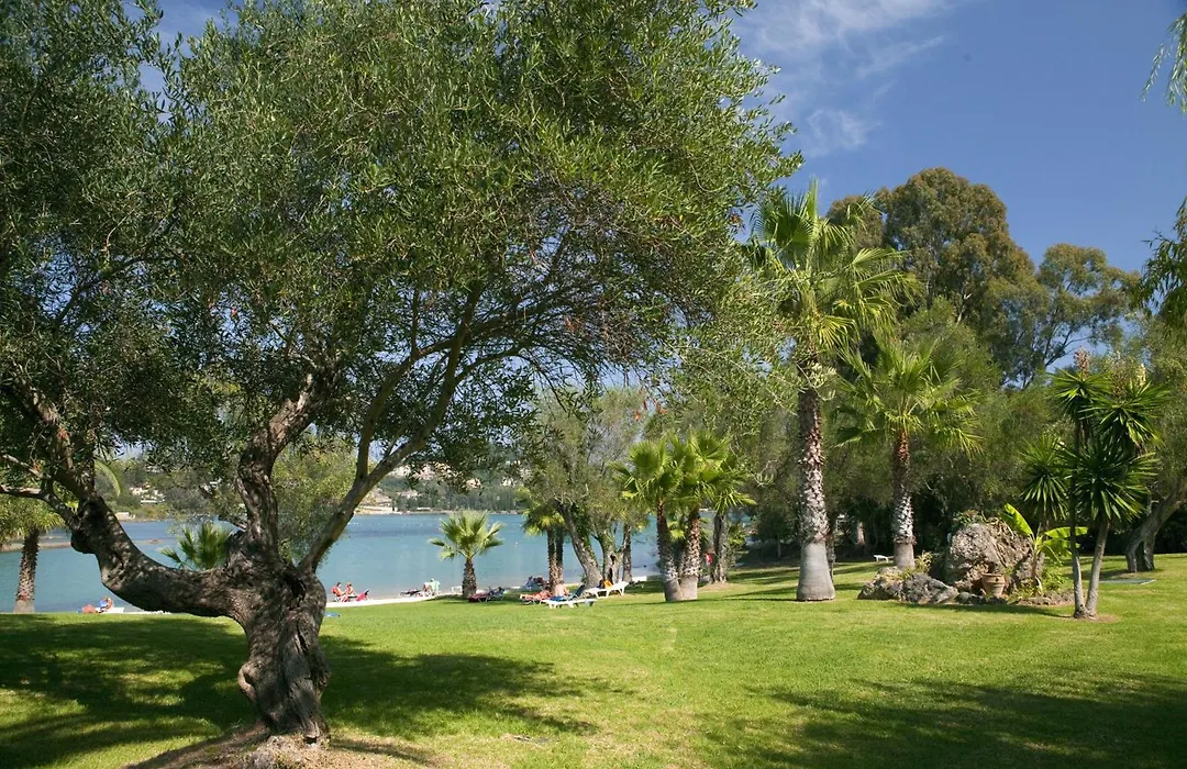 Govino Bay-1