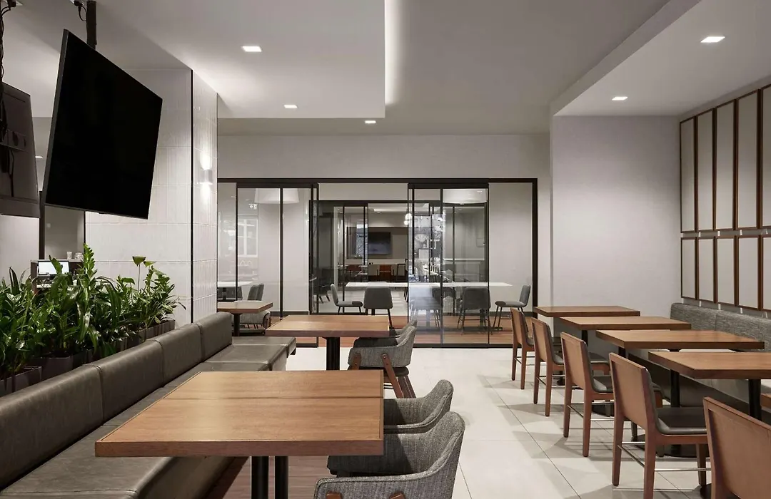 Hyatt Place Montreal - Downtown-1