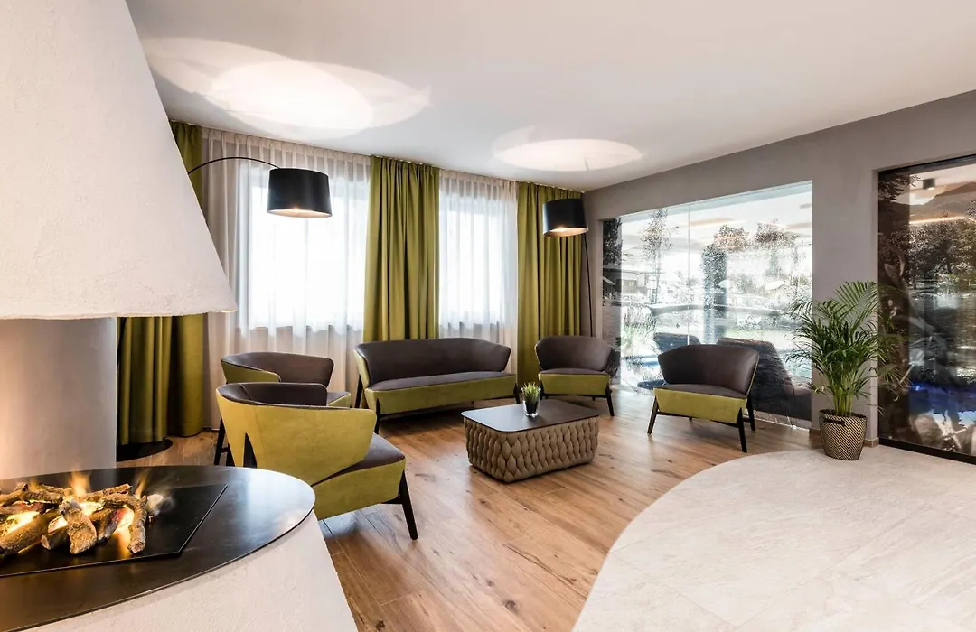 Hotel Clara-1