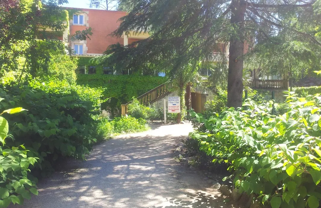 Apart'Hôtel Les 4 Sources-1