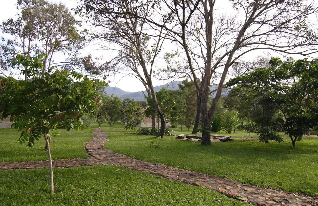 Pousada Vale das Araras-1